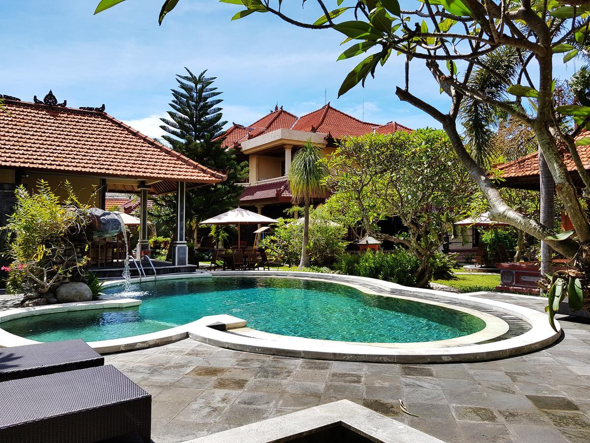 D'Kubu Legian Hotel Eksteriør billede