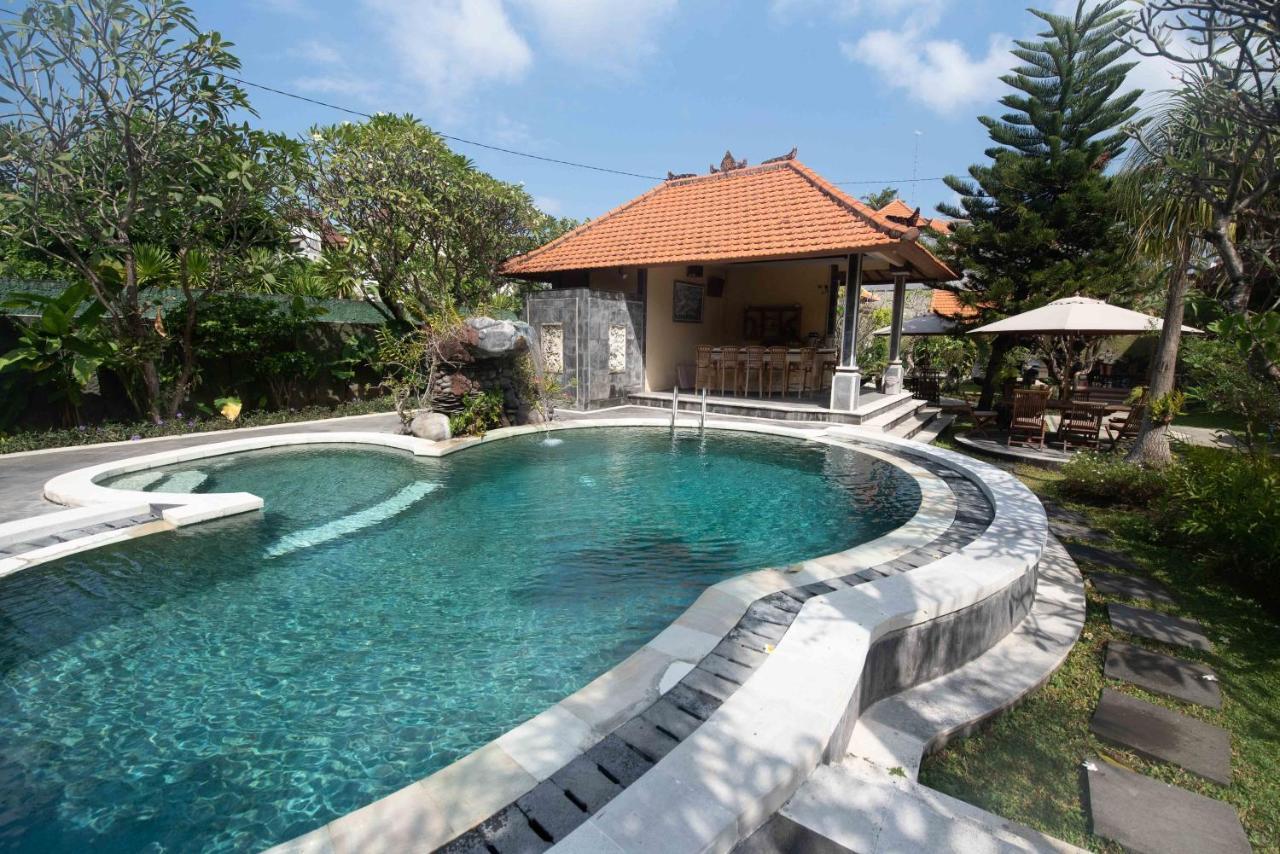 D'Kubu Legian Hotel Eksteriør billede