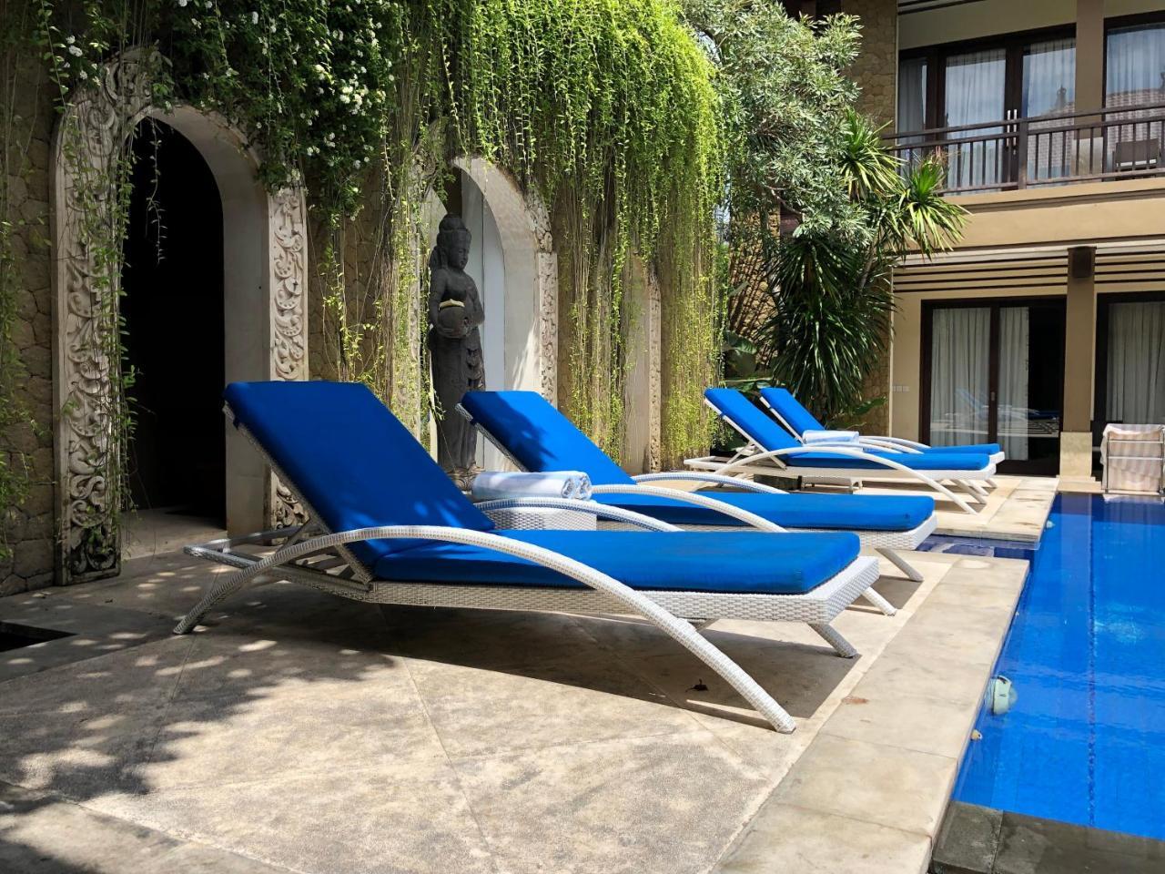 D'Kubu Legian Hotel Eksteriør billede