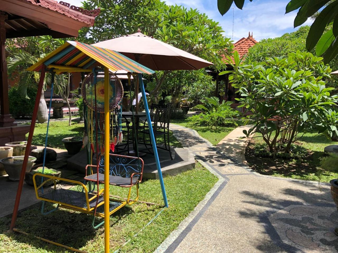 D'Kubu Legian Hotel Eksteriør billede