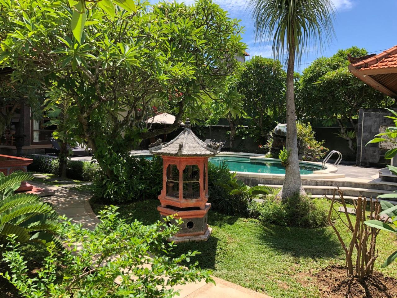 D'Kubu Legian Hotel Eksteriør billede