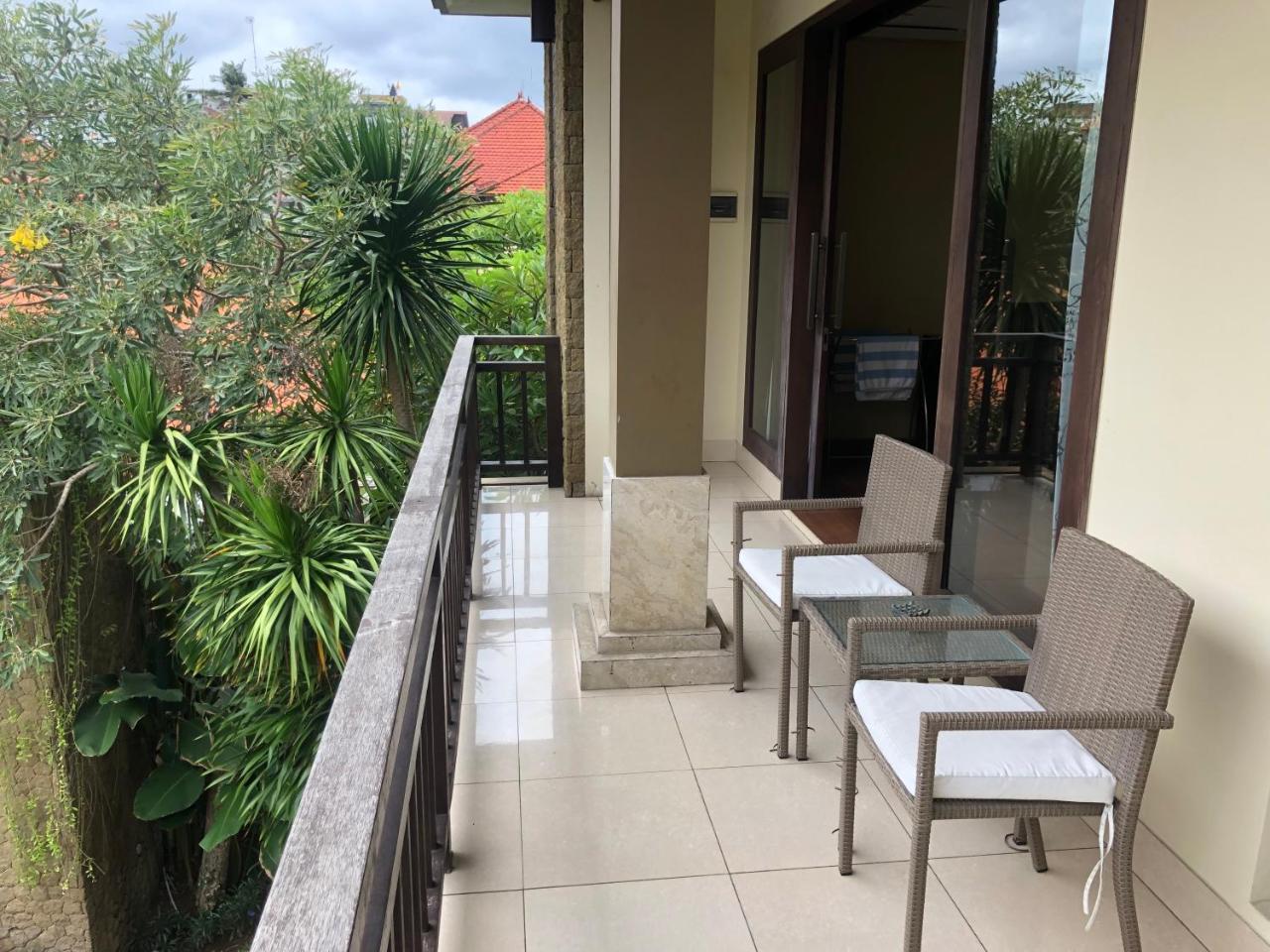 D'Kubu Legian Hotel Eksteriør billede