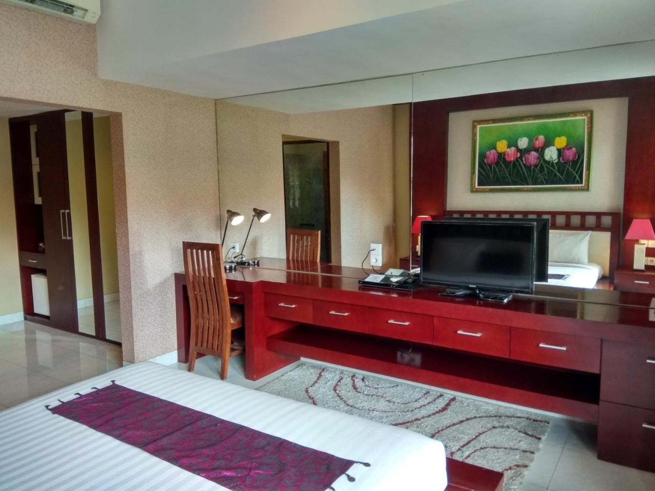 D'Kubu Legian Hotel Eksteriør billede