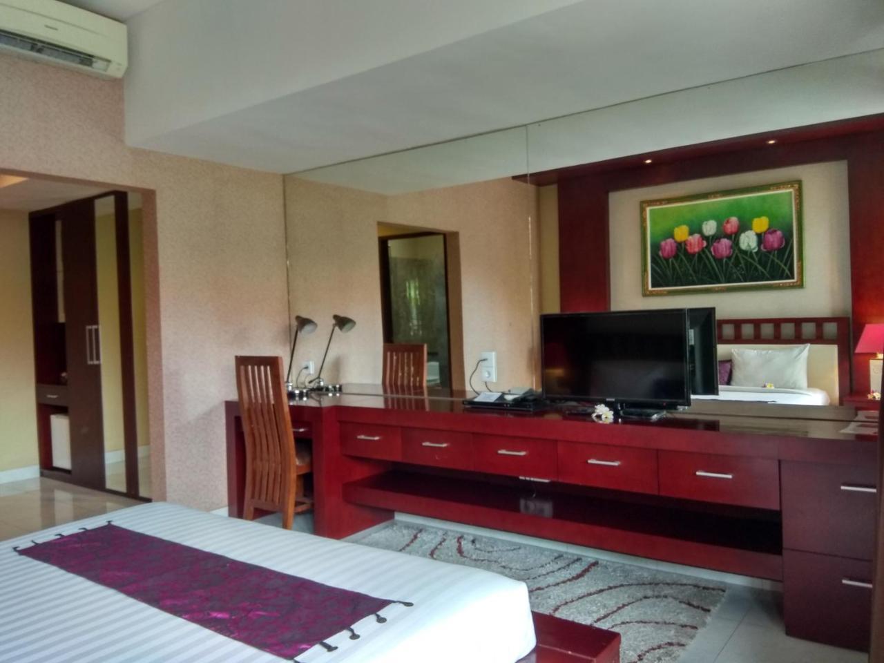 D'Kubu Legian Hotel Eksteriør billede